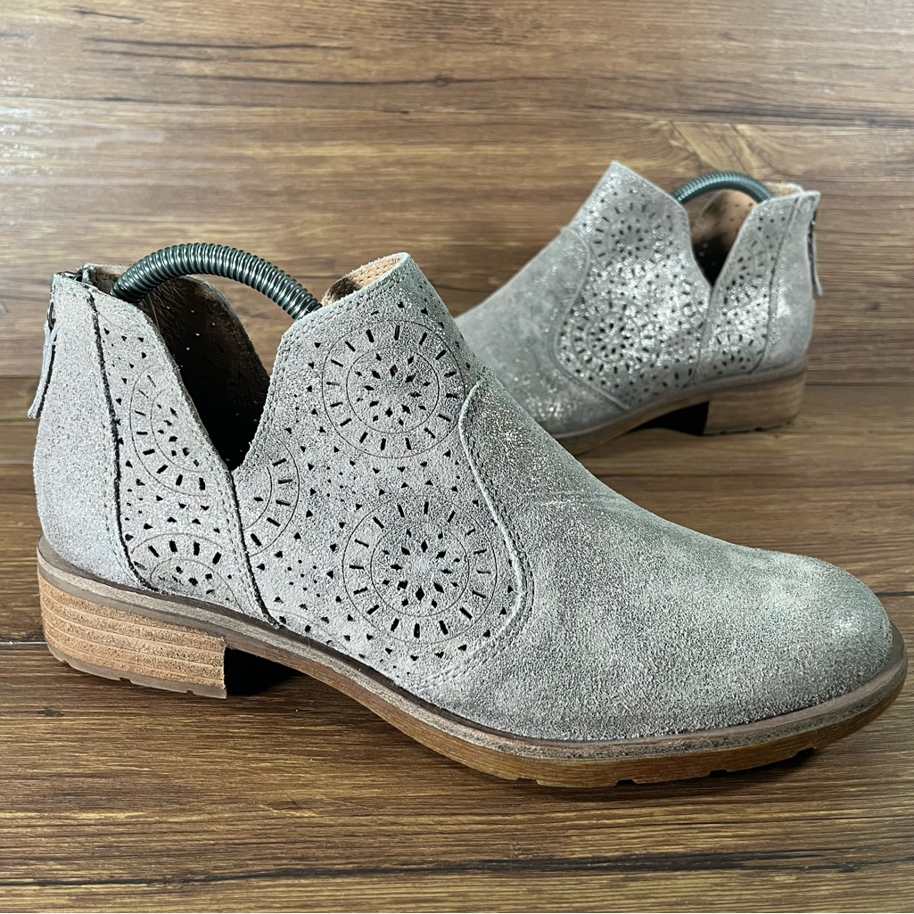 Sofft âBarrosaâ Leather Ankle Booties Womenâs Size 8.5 Shoes Boots